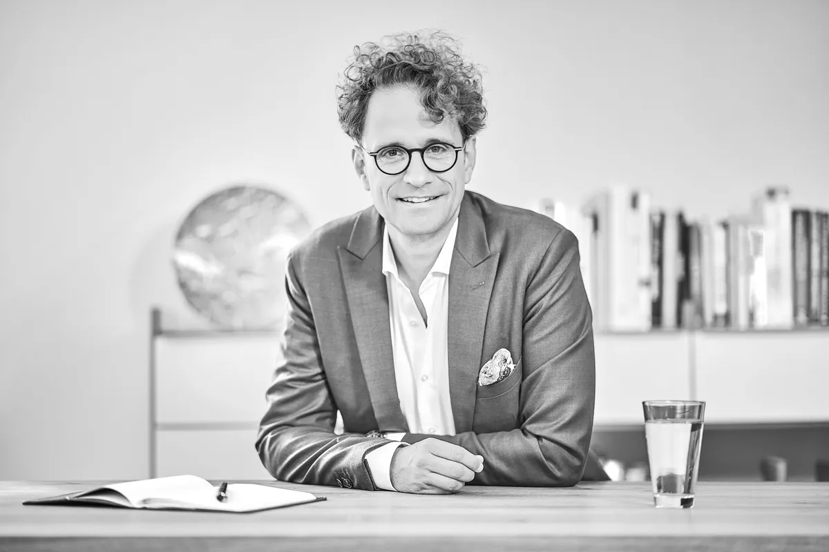Dr. Markus Bücheler